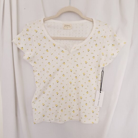 Urban Nation Woman White Yellow Floral Pattern Breathable Cute Shirt Size M - Picture 1 of 15